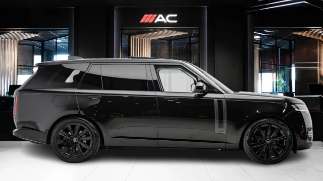 Land Rover Range Rover Image 4