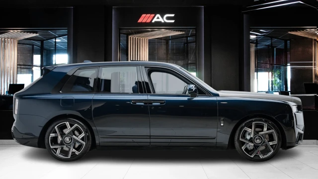 Rolls-Royce Cullinan Image 4