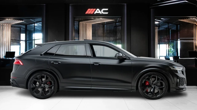 Audi RSQ8 Image 3
