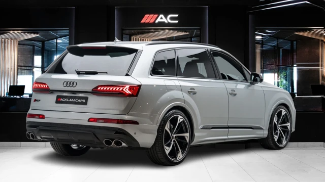 Audi SQ7 Image 3