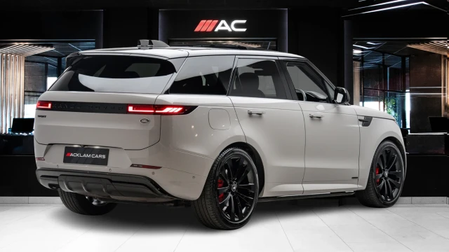 Land Rover Range Rover Sport Image 3