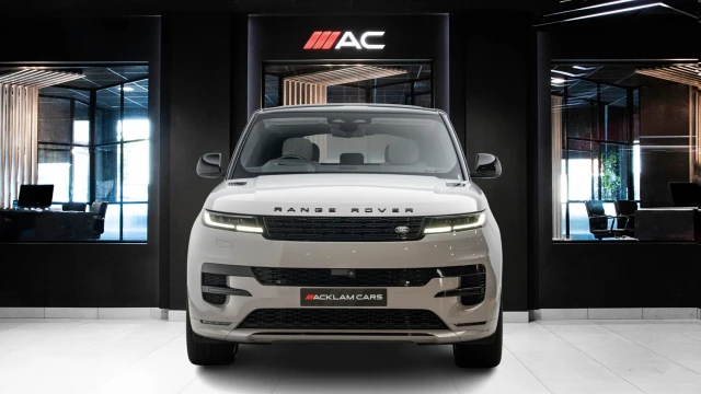 Land Rover Range Rover Sport Image 2