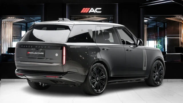 Land Rover Range Rover Image 2