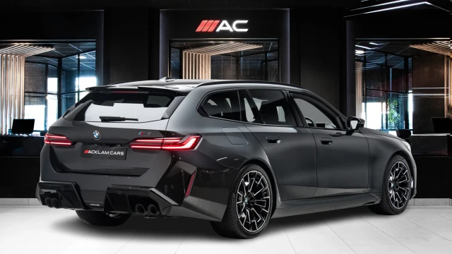 BMW M5 Image 4