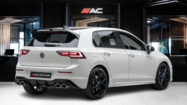 Volkswagen Golf Image 4