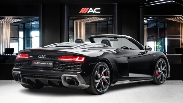 Audi R8 Image 5