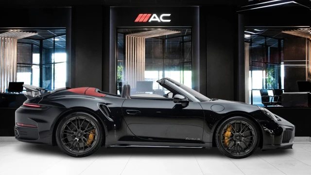 Porsche 911 Image 5