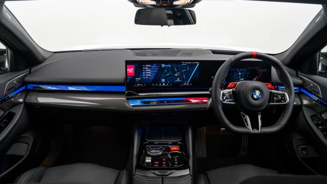 BMW M5 Image 5