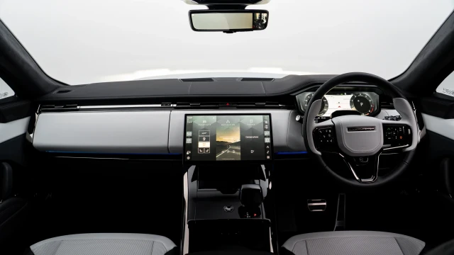 Land Rover Range Rover Sport Image 5
