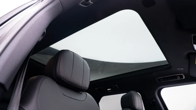 Land Rover Range Rover Sport Image 7