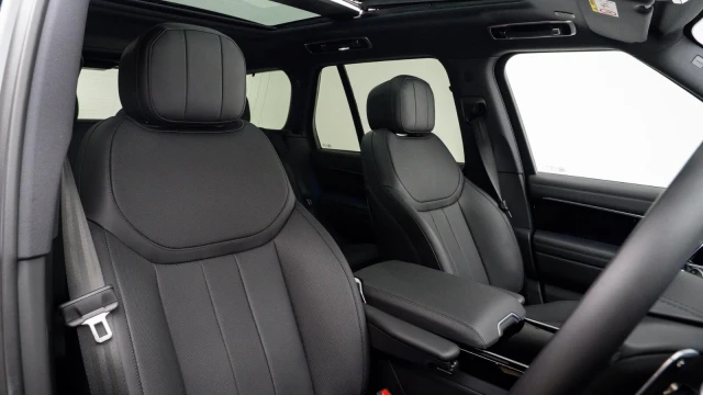 Land Rover Range Rover Image 6
