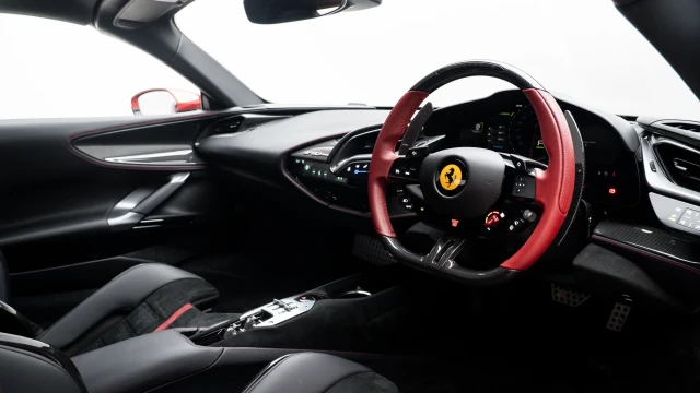 Ferrari SF90 Image 8