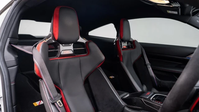 BMW M4 Image 3
