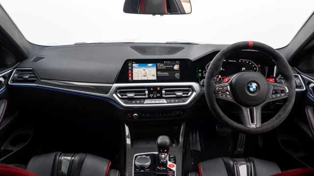 BMW M4 Image 2