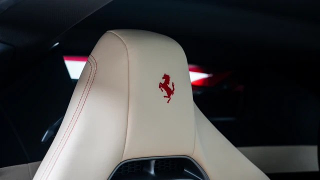 Ferrari SF90 Image 8