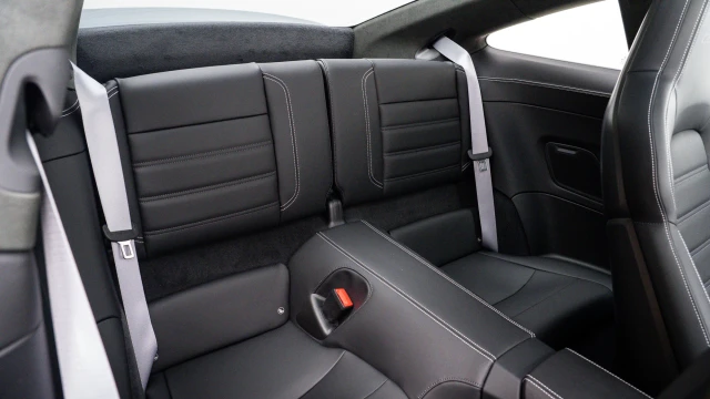Porsche 911 Image 8