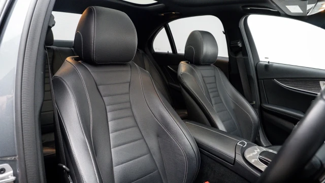 Mercedes-Benz E Class Image 6