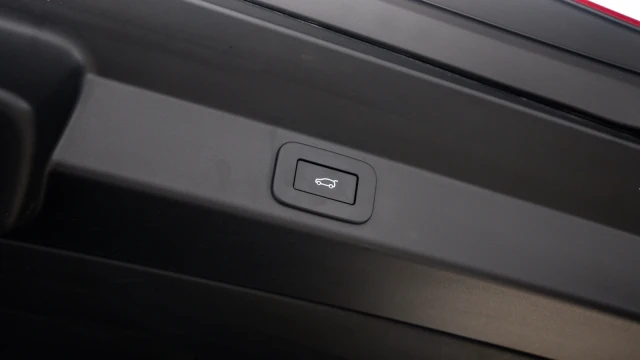 Land Rover Range Rover Sport Image 5