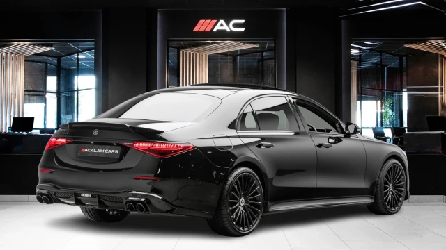 Mercedes-Benz S Class Image 4