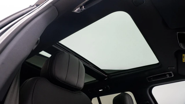 Land Rover Range Rover Image 7