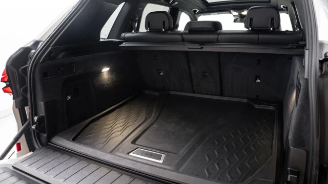 BMW X5 Image 8