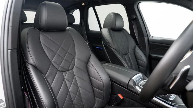 BMW X5 Image 6