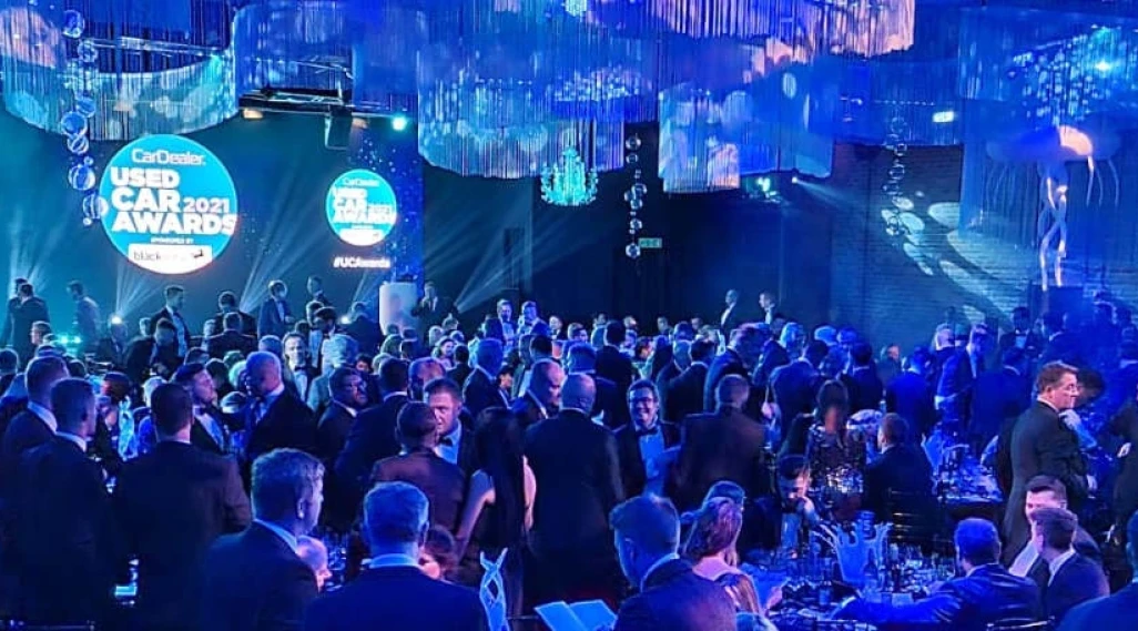 Acklam Cars wins two industry awards thanks to its unrivalled customer service