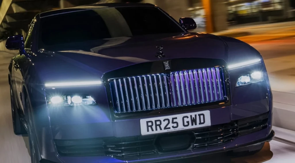 2025 Rolls-Royce Spectre Black Badge: The Pinnacle of Electric Luxury