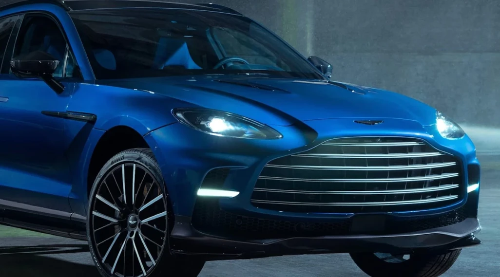 The new DBX707 is an SUV like no other