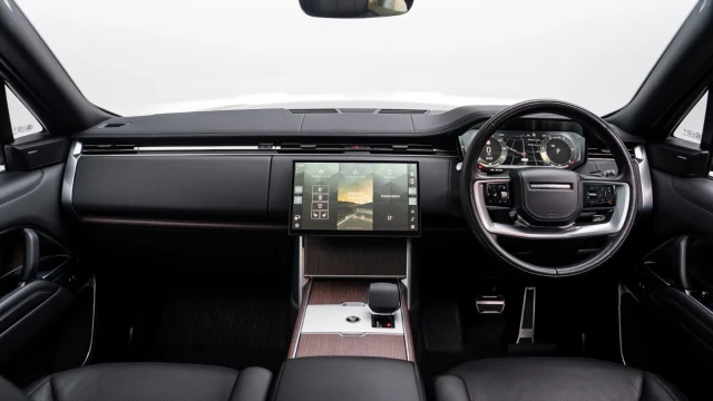 Land Rover Range Rover Image 5