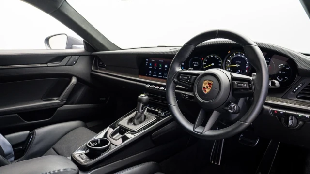 Porsche 911 Image 5