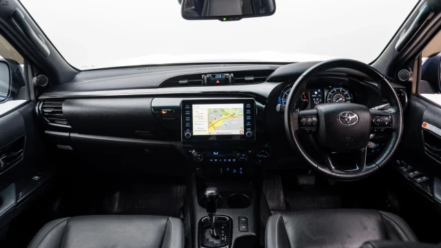 Toyota Hi-Lux Image 5
