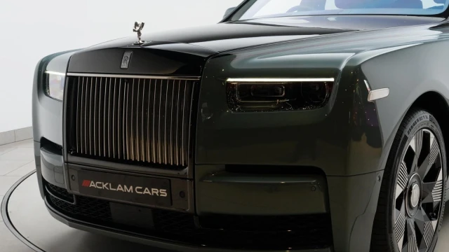 Rolls-Royce Phantom Image 8