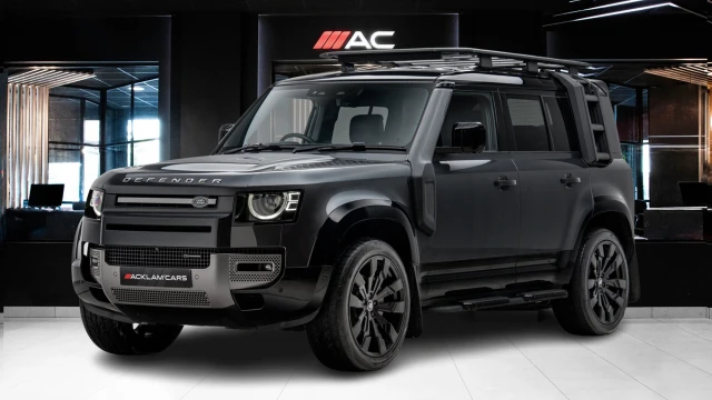 Land Rover Defender Image 1