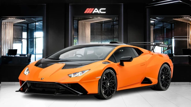 Lamborghini Huracan Image 1