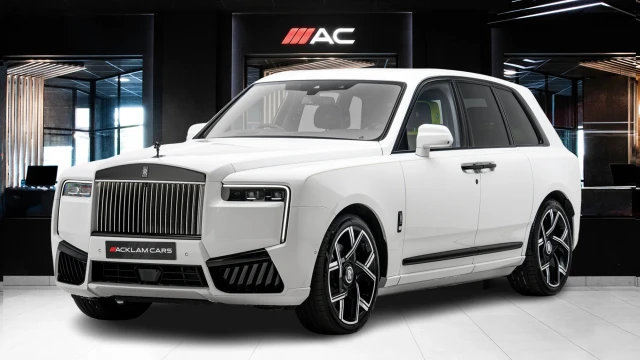 Rolls-Royce Cullinan Series II Image 1