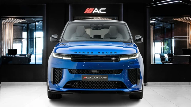 Land Rover Range Rover Sport Image 2
