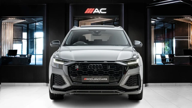 Audi RSQ8 Image 2