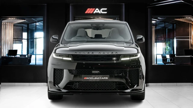 Land Rover Range Rover Sport Image 2