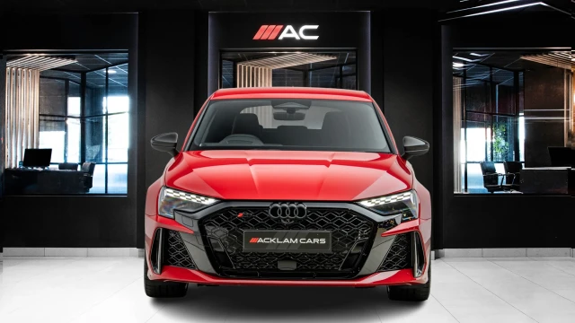 Audi RS3 Image 2