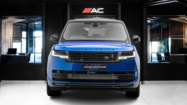 Land Rover Range Rover Image 2