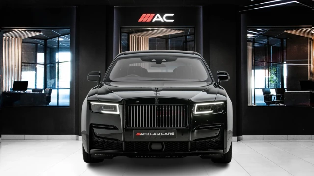 Rolls-Royce Ghost Image 2
