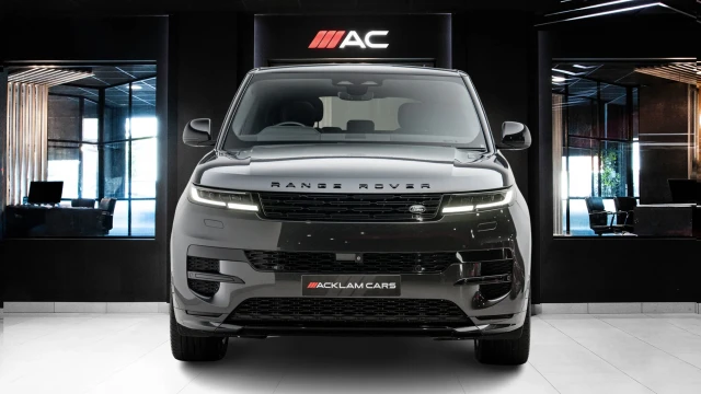 Land Rover Range Rover Sport Image 2