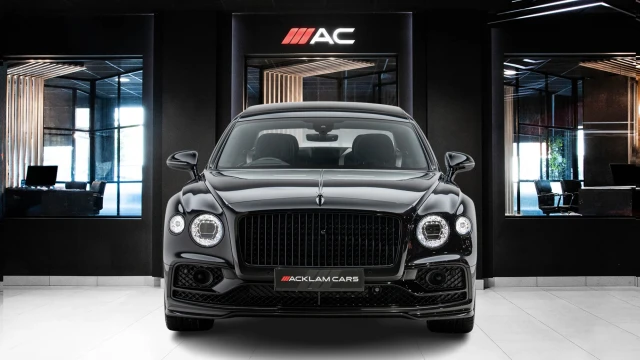 Bentley Flying Spur Image 2