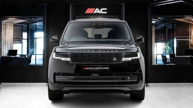 Land Rover Range Rover Image 2