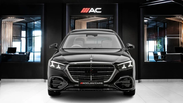 Mercedes-Benz S Class Image 2