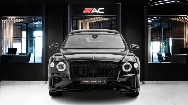 Bentley Flying Spur Image 2