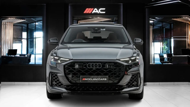 Audi RSQ8 Image 2