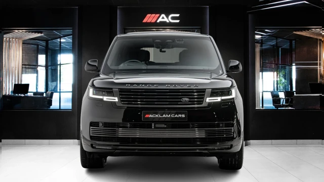 Land Rover Range Rover Image 2
