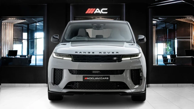 Land Rover Range Rover Sport Image 2